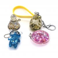 スパンコール入り立体アクリルキーホルダー